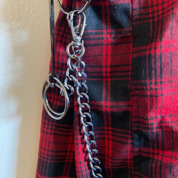 Red and Black Plaid Skirt with Chain - Picture 6 of 6